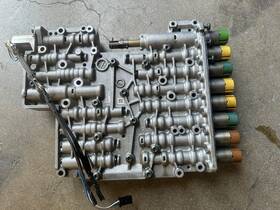 24347544938 Bmw 5 Series 2011-2012 4.4l - Transmission Valve Body With Solenoids