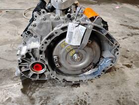 68276815ab Chrysler 2016-2017 Chrylser 200 3.6l Transmission With 106k Miles Part #68276815ab
