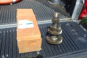 D8tz-7113-a Ford 1978 Light Truck Bronco Transmission Cluster Gear Nos