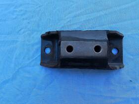 3781954 Gm Nos 1958-1962 Chevy Pass Car 6 Cyl 283 Powerglide Trans Mount Assembly