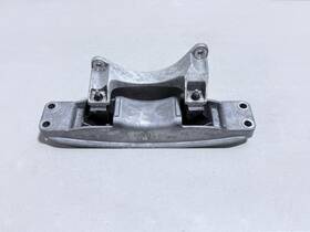21835-3m300 Hyundai 09-14 Genesis Sedan 4.6l Transmission Crossmember Mount Oem #4266 21835-3m300 Hyundai 09-14 Genesis Sedan 4.6l Transmission Crossmember Mount Oem #4266