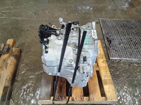 400.hy1m24 Hyundai Elantra 2024 Transmission 3843595