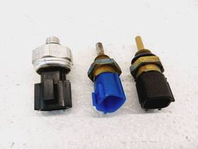 300.in1m18 Infiniti 16-23 Q50 3.0l Vr30vett Engine Sensors X3 Ac/cooler Hose/water Pump Temp Oem