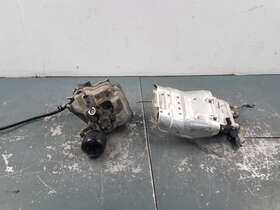 086301247c Lamborghini 2010 Gallardo Awd E-gear Actuator / Pump Reservoir #9222 T2 086301247c Lamborghini 2010 Gallardo Awd E-gear Actuator / Pump Reservoir #9222 T2