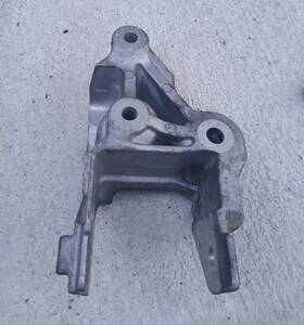 5090697aa Mopar 2011-19 Dodge Journey Engine Mount Bracket Awd Rear 14k Miles