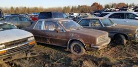 400-00106a Pontiac Manual Transmission 13/16 Inch Diameter Cable Holes Fits 80-81 Citation 2081045