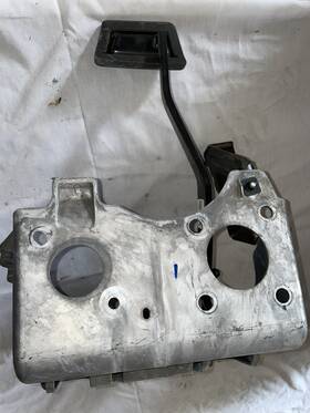 Ram P52122405 2008-2018 Dodge A/t 4wd Brake Pedal Assembly Oem Pedals Bracket