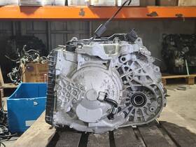 Ej32-7000-ad Range Rover 14-15 Evoque Awd Gear Box Transmission Assy A/t Oem 54k Miles
