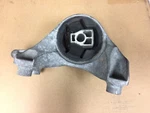2013-2017 Chevrolet Equinox Gmc Terrain Left Transmission Mount X00573A Oem. Fixed Price $55.00.
