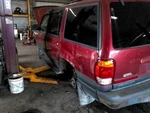 Automatic Transmission Door 8 Cylinder 5.0L 4WD Fits 99-01 Explorer 1246935. Fixed Price $655.11.